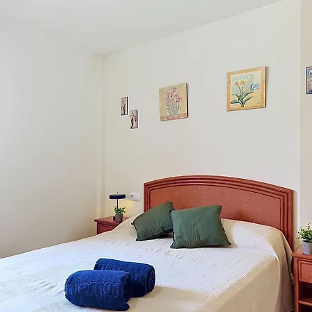 Nuvol Blau-4 By Interhome * Roses